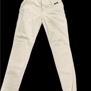 Women’s Cream Slim Fit Jeans - Unbranded